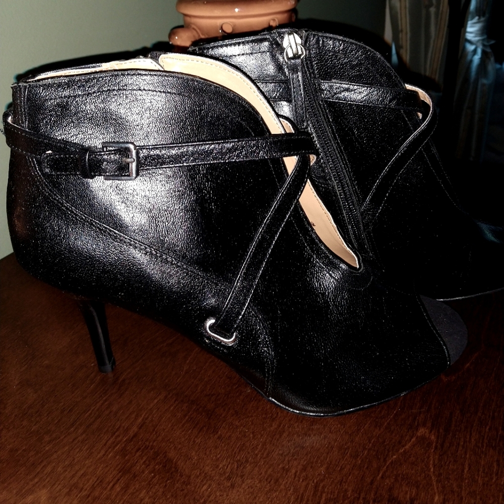 Nine west leather boots